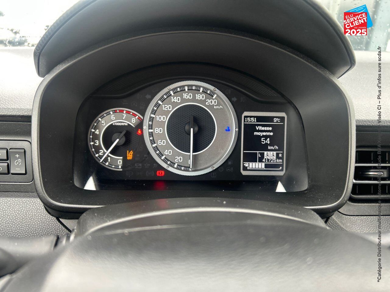 Véhicule d'occasion SUZUKI IGNIS 1.2 DUALJET HYBRID 83CH PRIVILEGE SIEGES CHAUF CAMERA CARPLAY chez Renault Colmar
