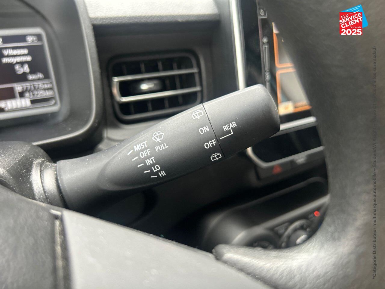Véhicule d'occasion SUZUKI IGNIS 1.2 DUALJET HYBRID 83CH PRIVILEGE SIEGES CHAUF CAMERA CARPLAY chez Renault Colmar