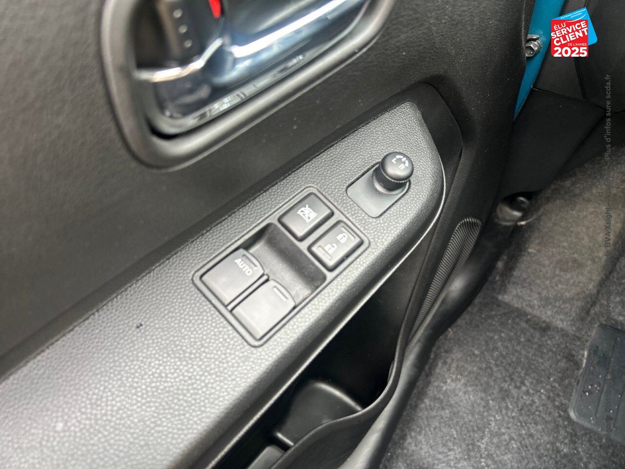 Véhicule d'occasion SUZUKI IGNIS 1.2 DUALJET HYBRID 83CH PRIVILEGE SIEGES CHAUF CAMERA CARPLAY chez Renault Colmar