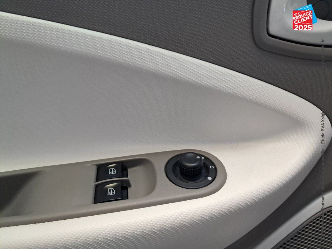 Véhicule d'occasion RENAULT ZOE LIFE CHARGE NORMALE R90 MY19 chez BMW Belfort