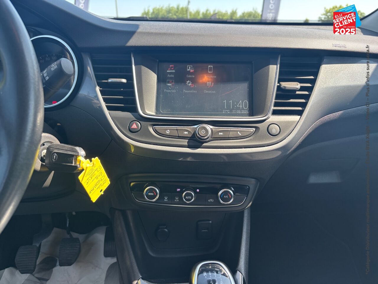 Véhicule d'occasion OPEL CROSSLAND 1.2 TURBO 110CH ELEGANCE chez Renault Sélestat