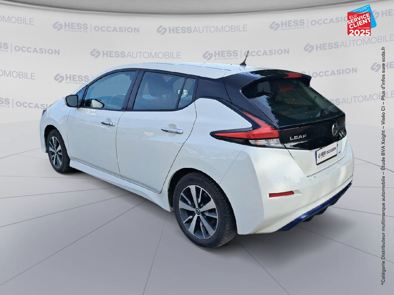 Véhicule d'occasion NISSAN LEAF 150CH 40KWH ACENTA 21 chez Toyota Thionville