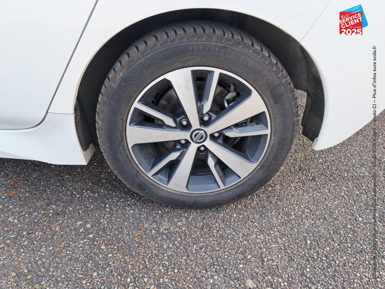 Véhicule d'occasion NISSAN LEAF 150CH 40KWH ACENTA 21 chez Toyota Thionville