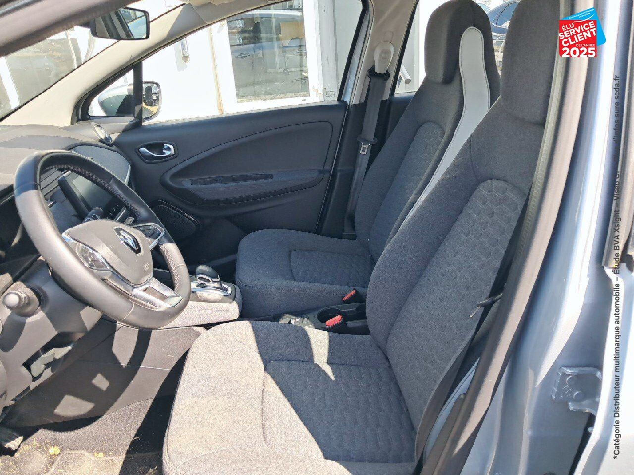 Véhicule d'occasion RENAULT ZOE E-TECH ZEN CHARGE NORMALE R110 ACHAT INTEGRAL - 21 RADAR AR CARPLAY chez Renault Colmar