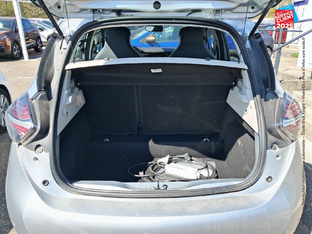 Véhicule d'occasion RENAULT ZOE E-TECH ZEN CHARGE NORMALE R110 ACHAT INTEGRAL - 21 RADAR AR CARPLAY chez Renault Colmar