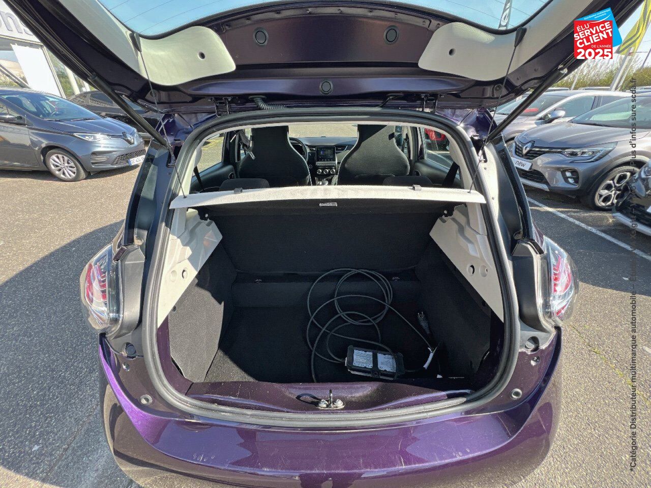 Véhicule d'occasion RENAULT ZOE E-TECH LIFE CHARGE NORMALE R110 ACHAT INTEGRAL - 21 chez Nissan Montbéliard