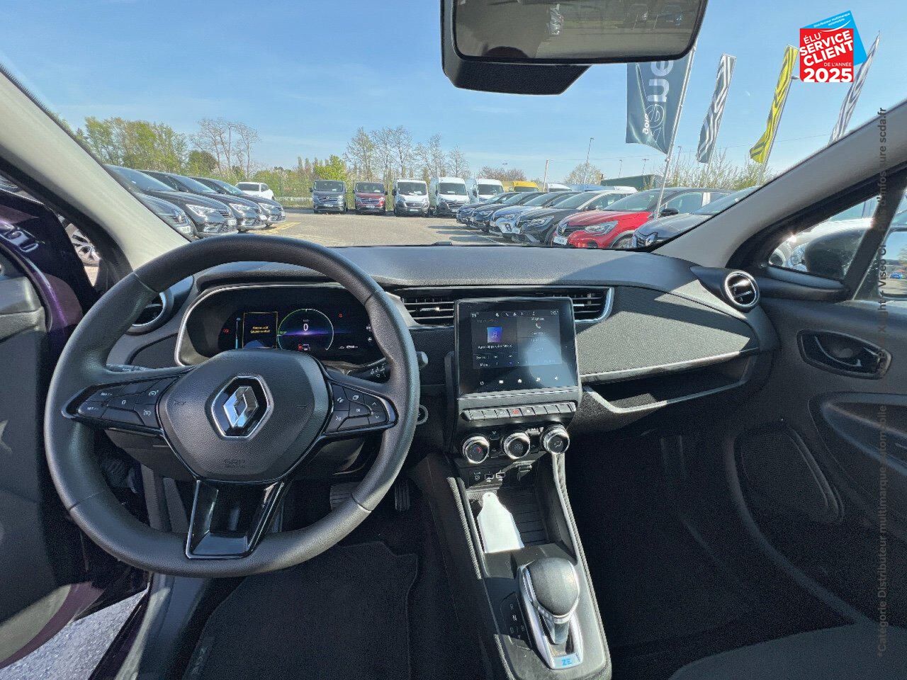 Véhicule d'occasion RENAULT ZOE E-TECH LIFE CHARGE NORMALE R110 ACHAT INTEGRAL - 21 chez Nissan Montbéliard