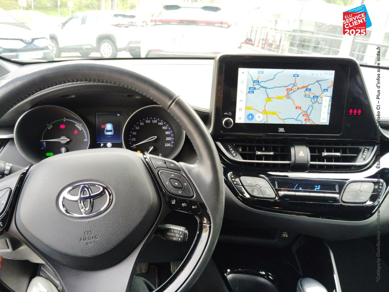 Véhicule d'occasion TOYOTA C-HR 184H COLLECTION 2WD E-CVT MY22 chez Toyota Thionville