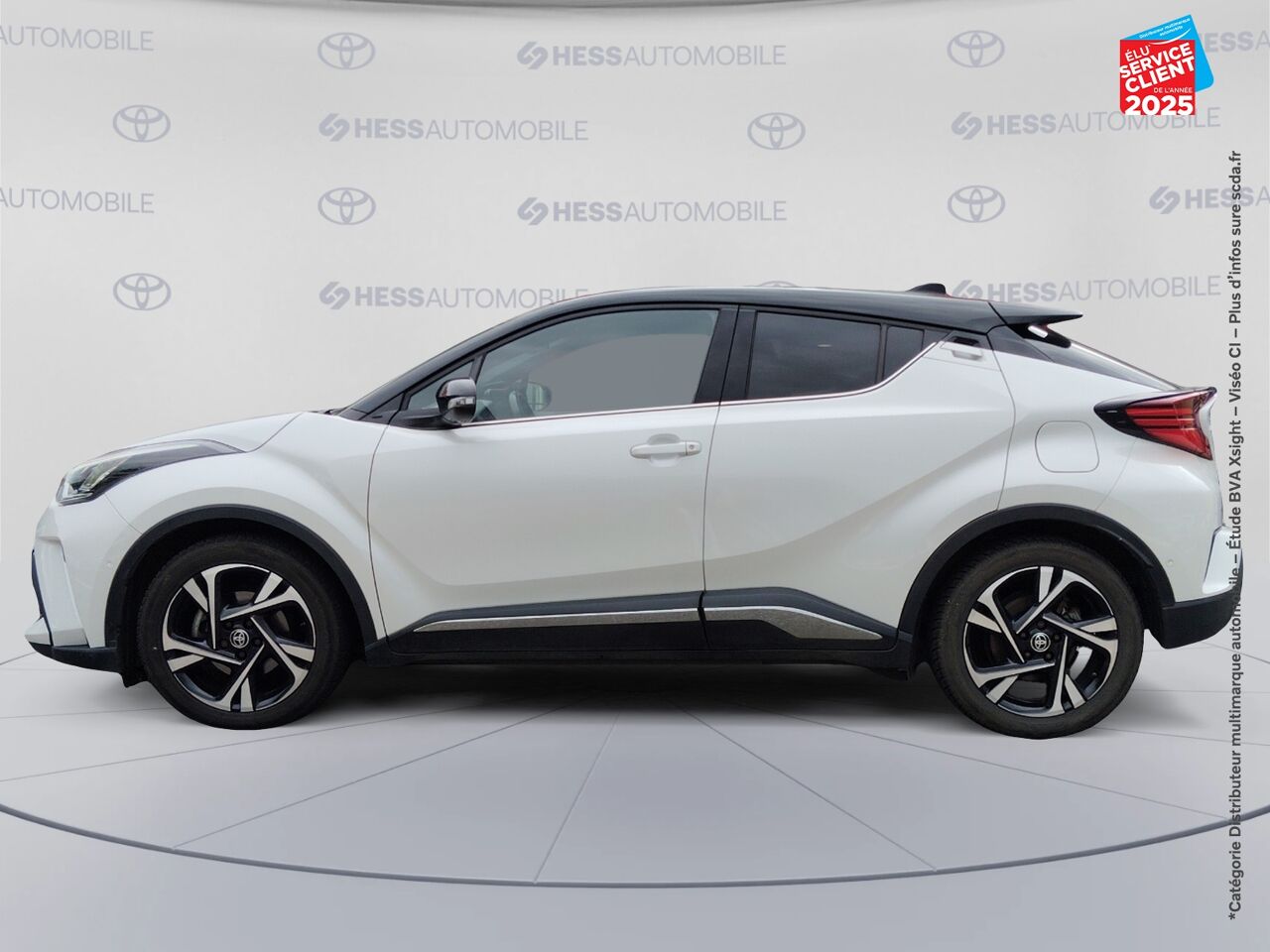 Véhicule d'occasion TOYOTA C-HR 184H COLLECTION 2WD E-CVT MY22 chez Toyota Thionville