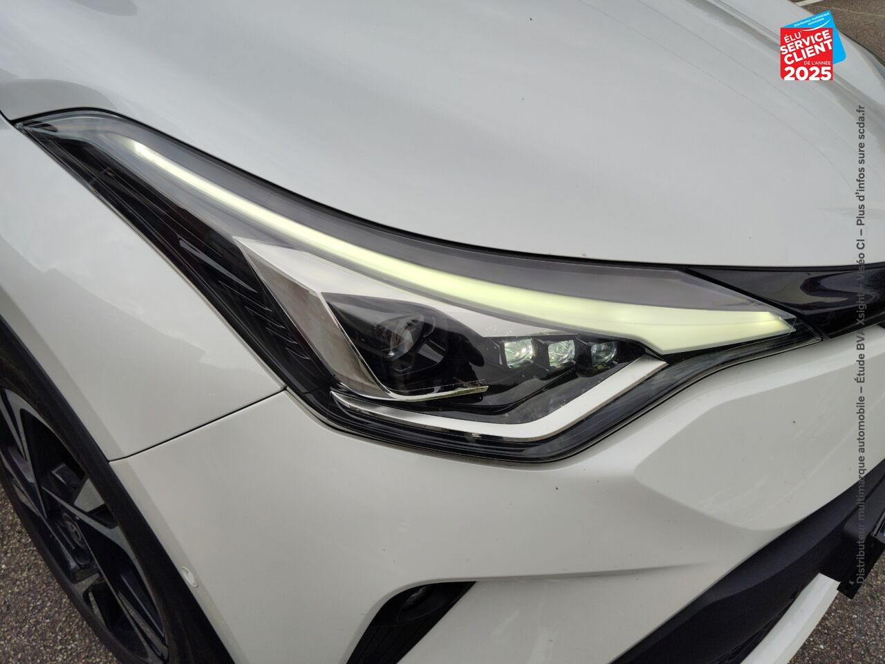 Véhicule d'occasion TOYOTA C-HR 184H COLLECTION 2WD E-CVT MY22 chez Toyota Thionville