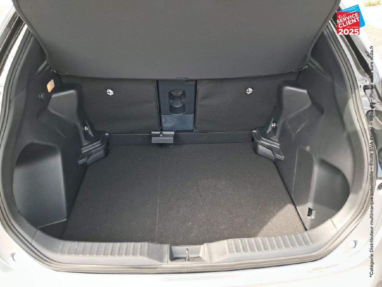 Véhicule d'occasion TOYOTA YARIS CROSS 130H PREMIERE MC24 chez Dacia Mulhouse