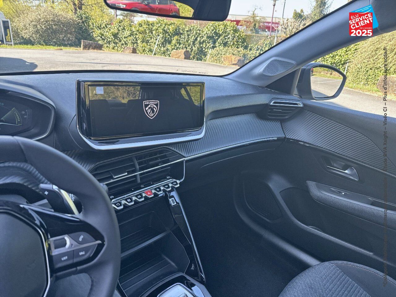 Véhicule d'occasion PEUGEOT 208 1.2 HYBRID 100CH STYLE E-DCS6 chez Opel Bar le Duc