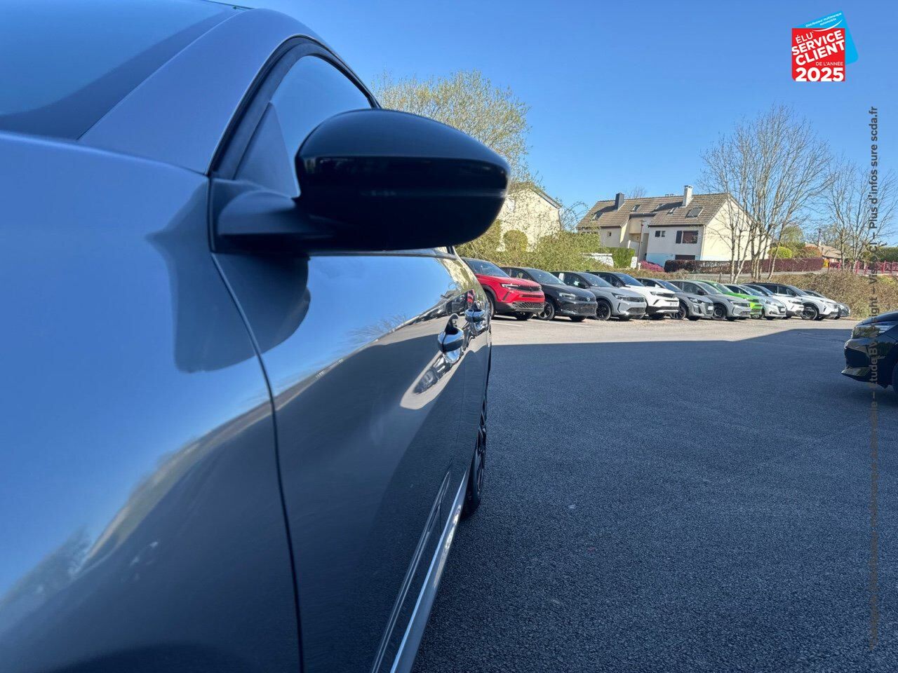 Véhicule d'occasion PEUGEOT 208 1.2 HYBRID 100CH STYLE E-DCS6 chez Opel Bar le Duc