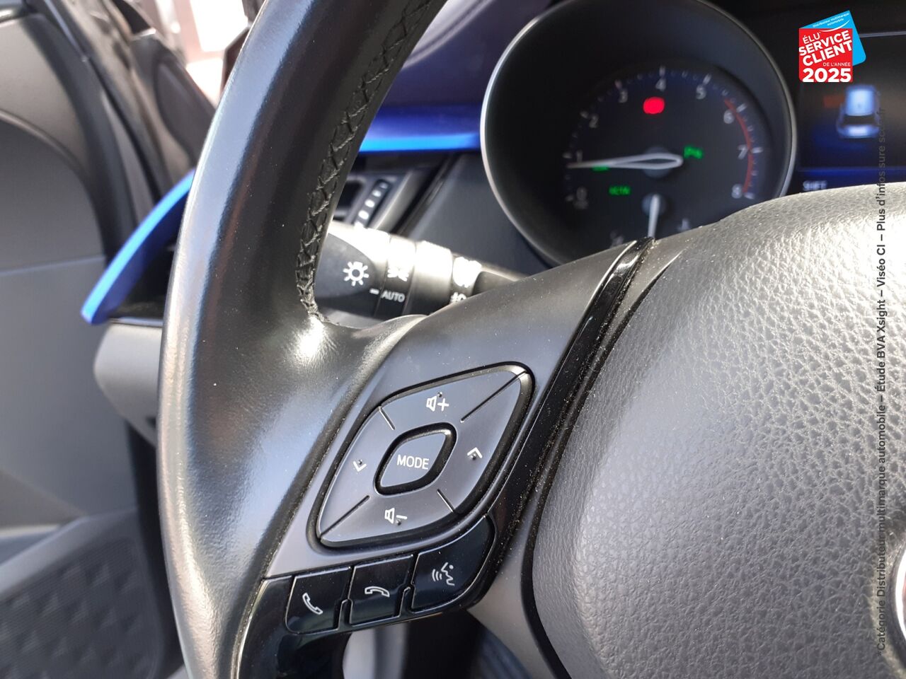 Véhicule d'occasion TOYOTA C-HR 1.2 TURBO 116CH GRAPHIC 2WD SIEGE CHAUF CAMERA chez Renault Colmar