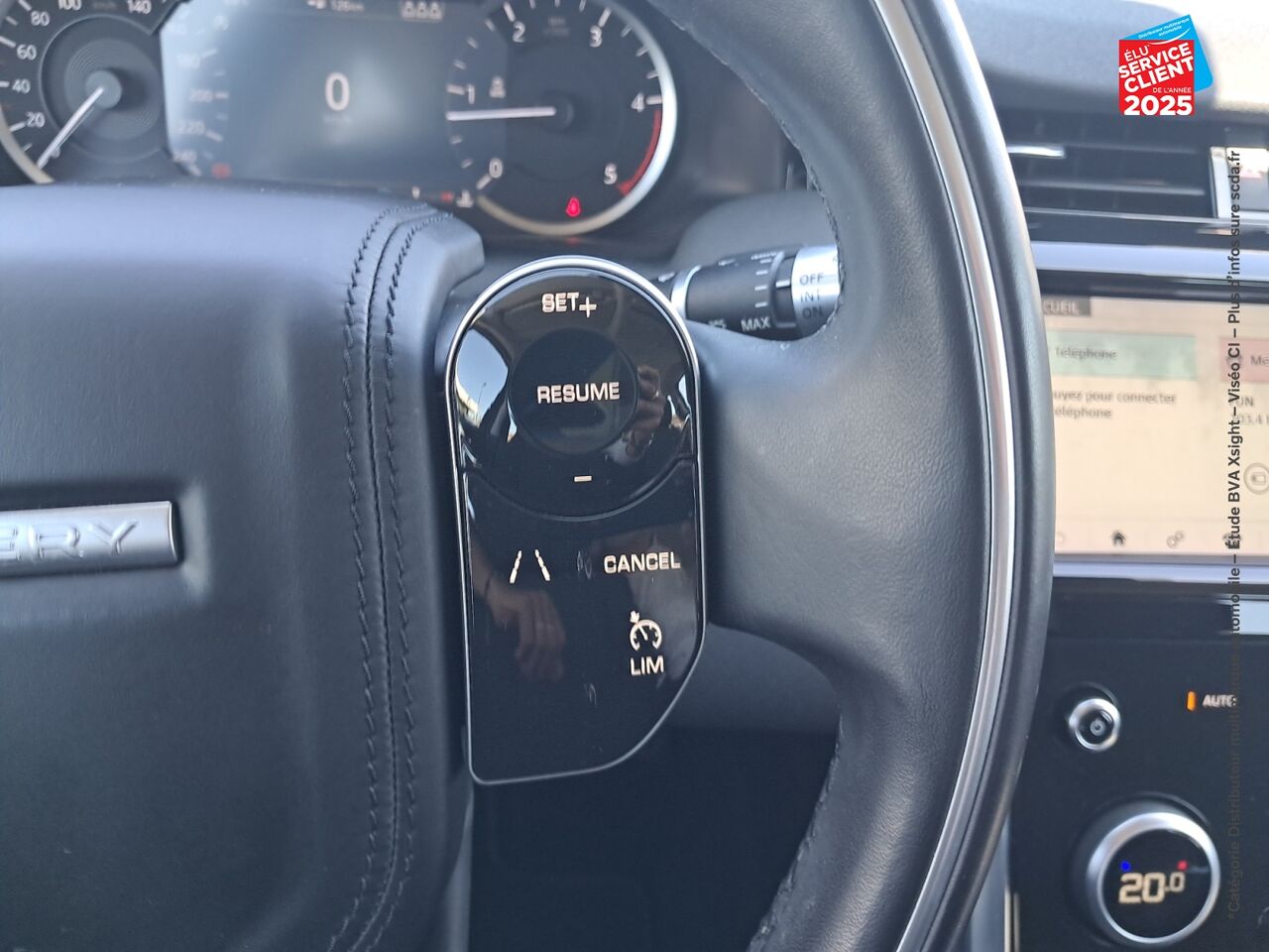 Véhicule d'occasion LAND-ROVER DISCOVERY SPORT 2.0 D 150CH BUSINESS MARK V CAMERA CARPLAY chez Hyundai Chalons