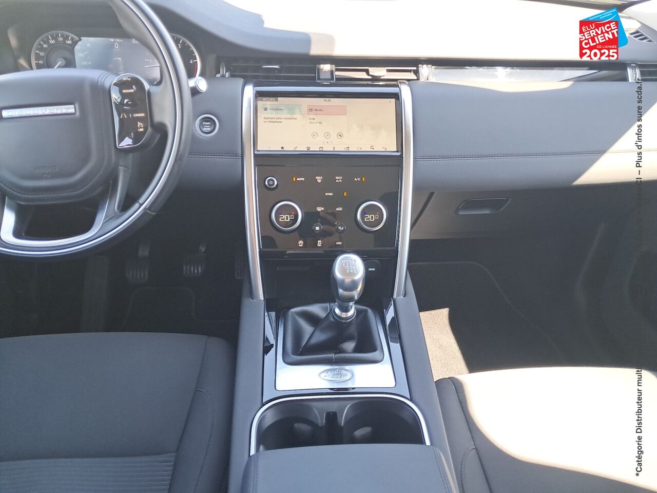 Véhicule d'occasion LAND-ROVER DISCOVERY SPORT 2.0 D 150CH BUSINESS MARK V CAMERA CARPLAY chez Hyundai Chalons