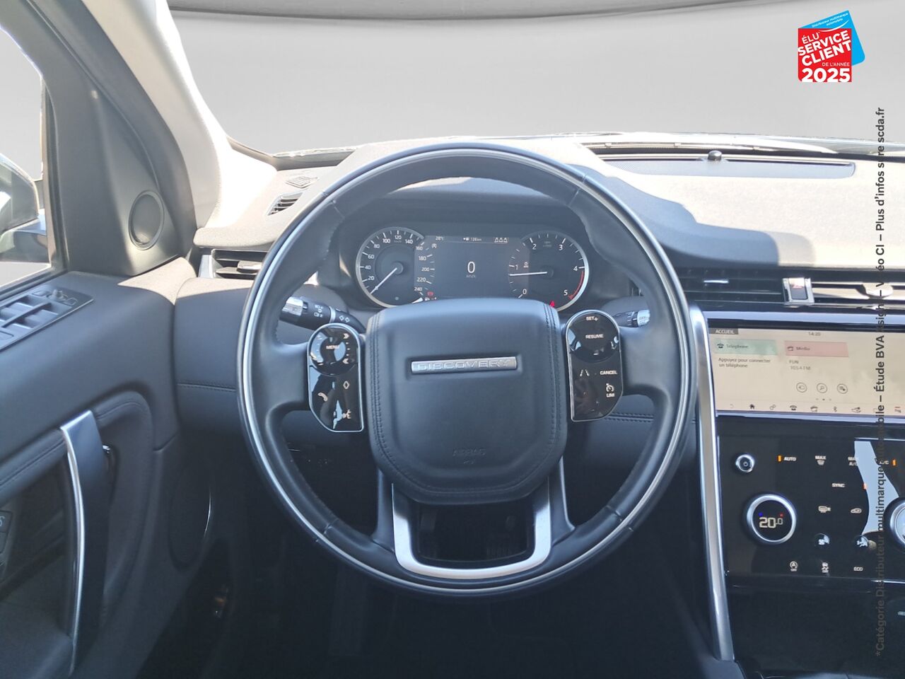 Véhicule d'occasion LAND-ROVER DISCOVERY SPORT 2.0 D 150CH BUSINESS MARK V CAMERA CARPLAY chez Hyundai Chalons
