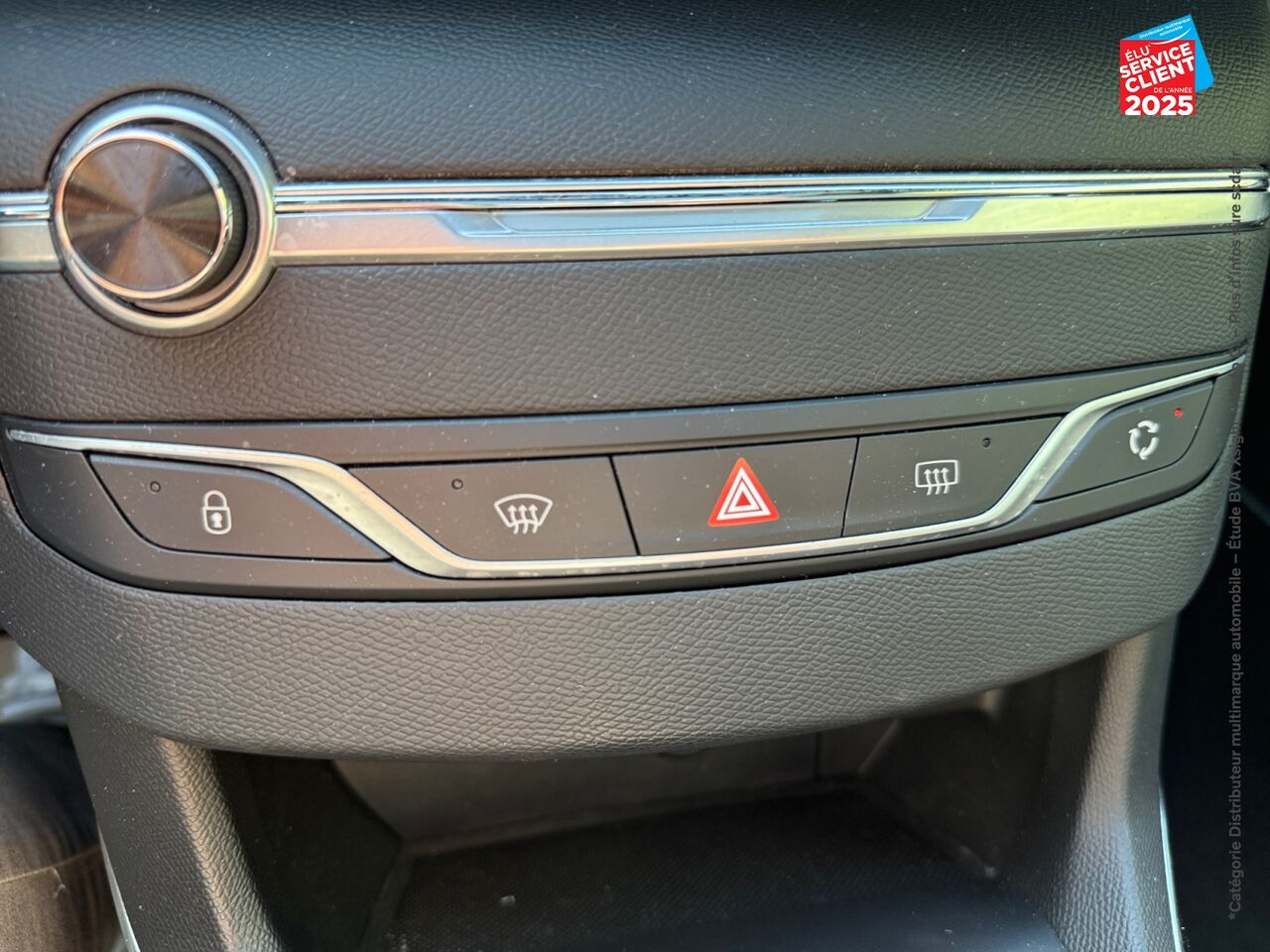 Véhicule d'occasion PEUGEOT 308 1.2 PURETECH 130CH E6.3 S/S GT LINE GPS CAMERA CARPLAY chez Renault Saint-Louis