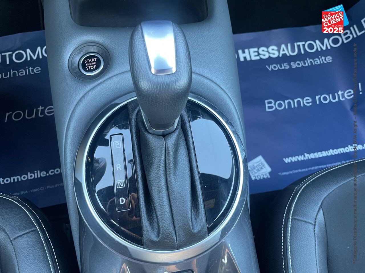 Véhicule d'occasion NISSAN JUKE 1.0 DIG-T 117CH TEKNA DCT SIEGES CHAUF CAMERA BOSE chez Renault Colmar