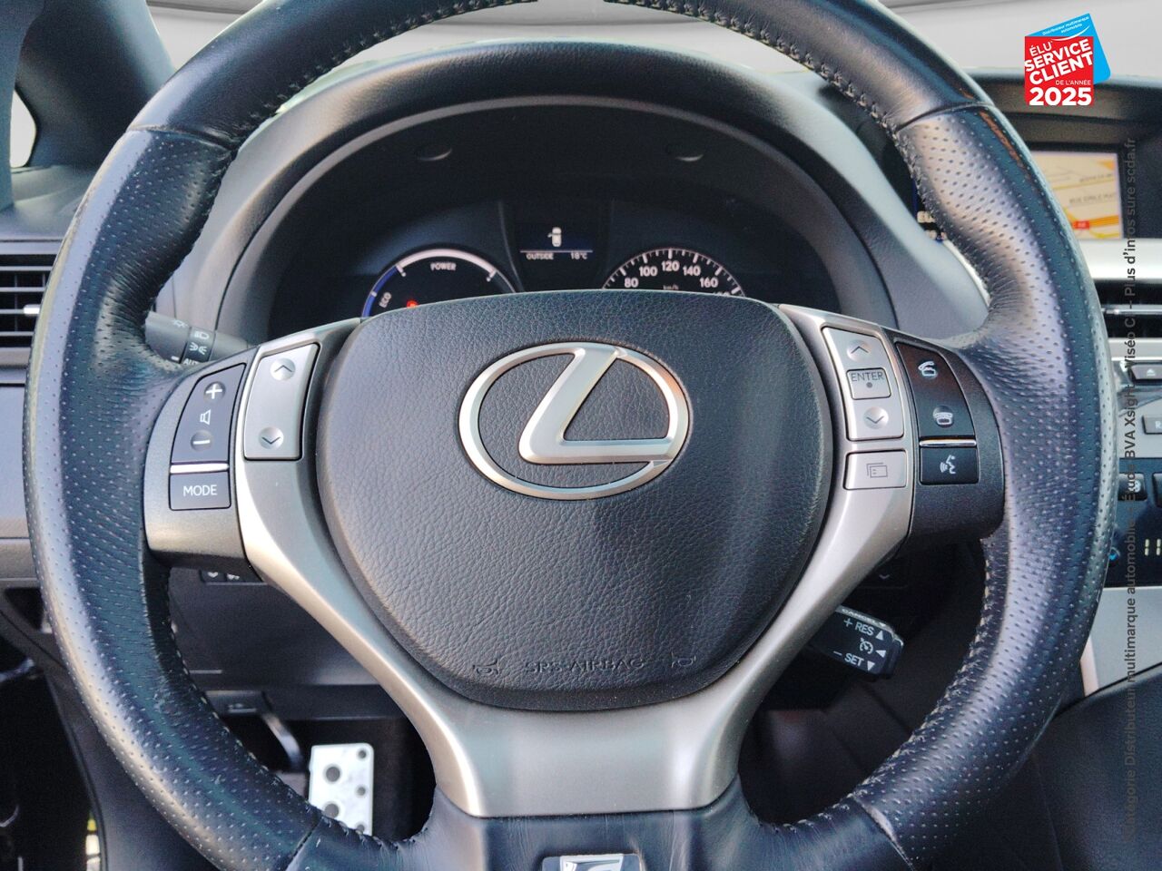 Véhicule d'occasion LEXUS RX 450H 4WD F SPORT TPANO SIEGES CHAUF/CUIR GPS CAMERA chez MINI Lons-Le-Saunier