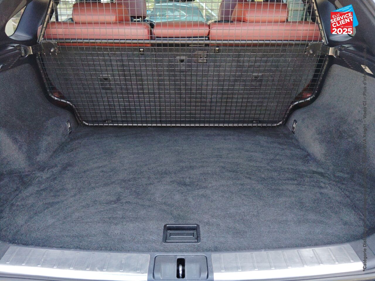 Véhicule d'occasion LEXUS RX 450H 4WD F SPORT TPANO SIEGES CHAUF/CUIR GPS CAMERA chez MINI Lons-Le-Saunier
