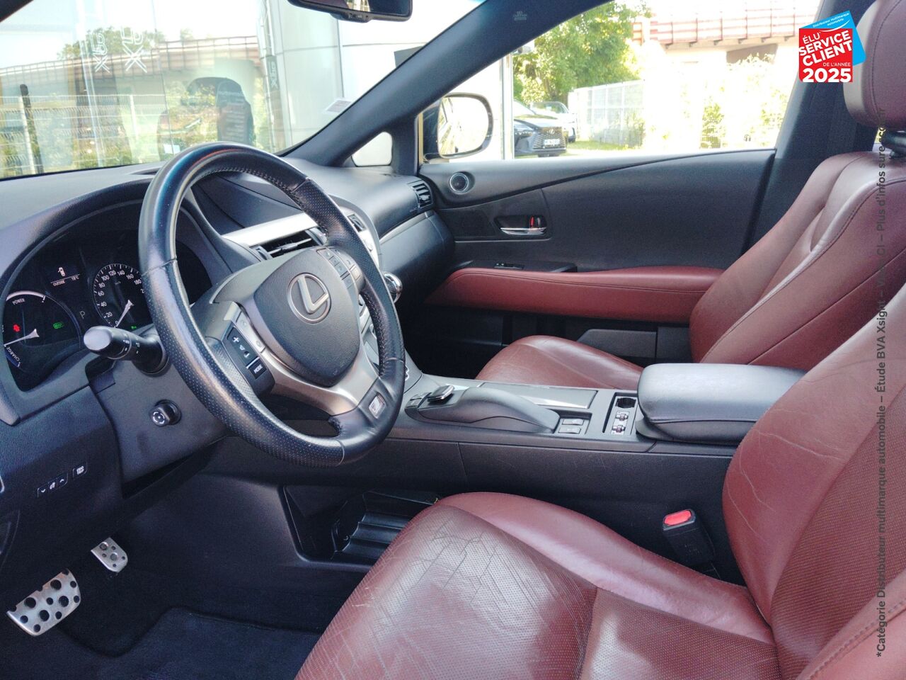 Véhicule d'occasion LEXUS RX 450H 4WD F SPORT TPANO SIEGES CHAUF/CUIR GPS CAMERA chez MINI Lons-Le-Saunier