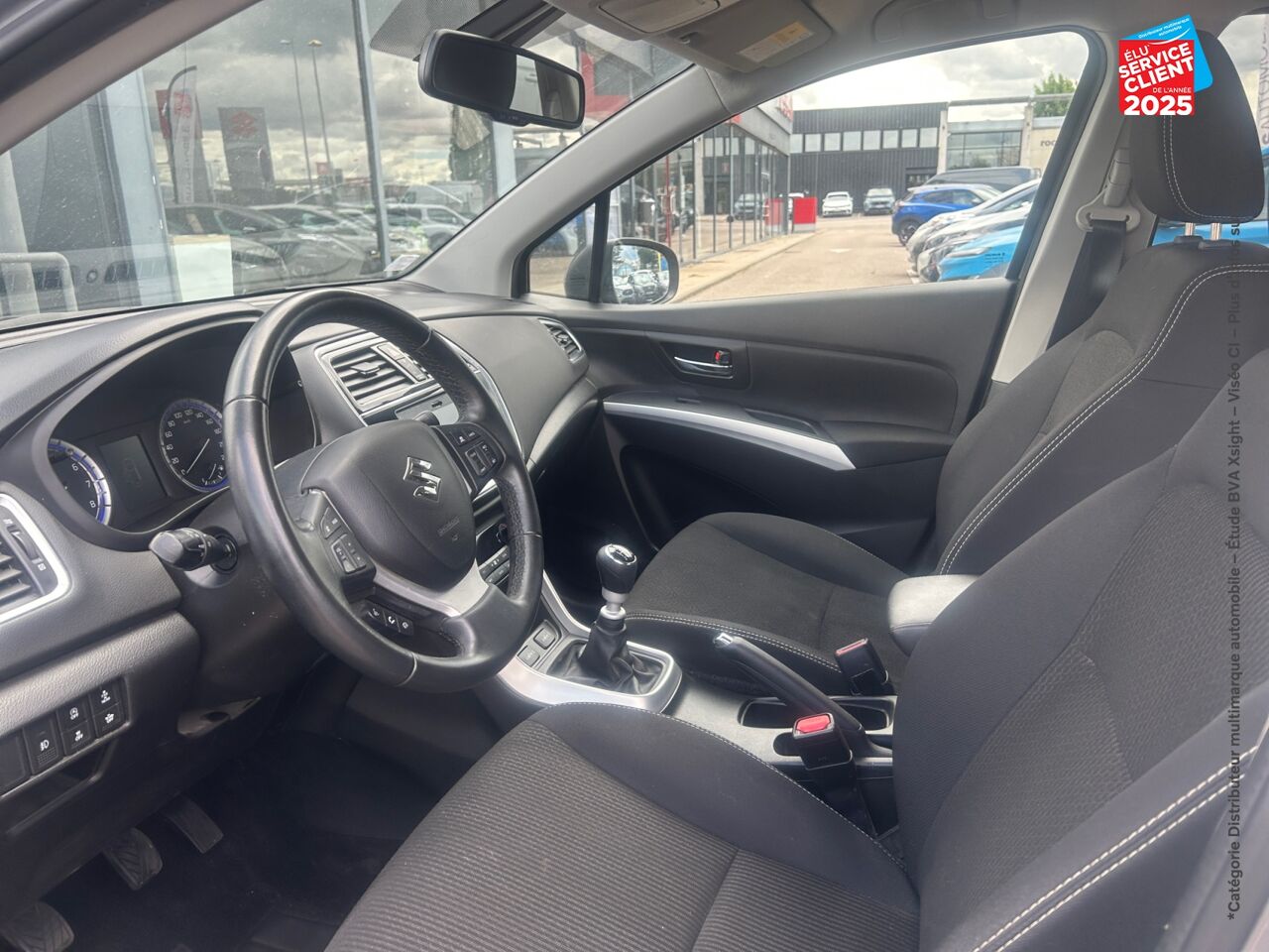 Véhicule d'occasion SUZUKI S-CROSS 1.4 BOOSTERJET HYBRID 129CH PRIVILEGE EURO6D-T chez Hyundai Chalons