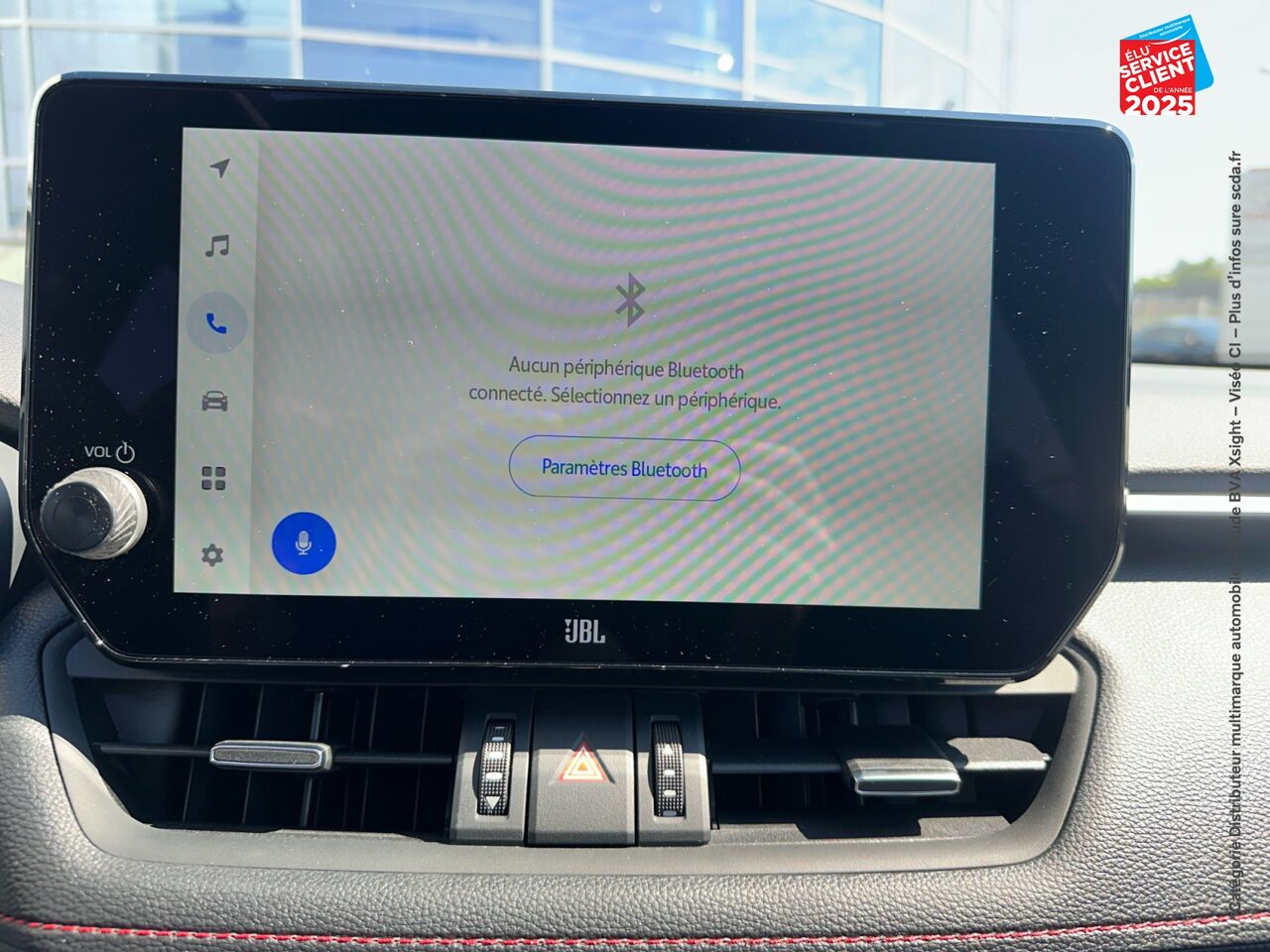 Véhicule d'occasion TOYOTA RAV4 2.5 HYBRIDE RECHARGEABLE 306CH COLLECTION AWD-I MY25 SIEGE CHAUF CAMERA GPS chez Hyundai Epernay