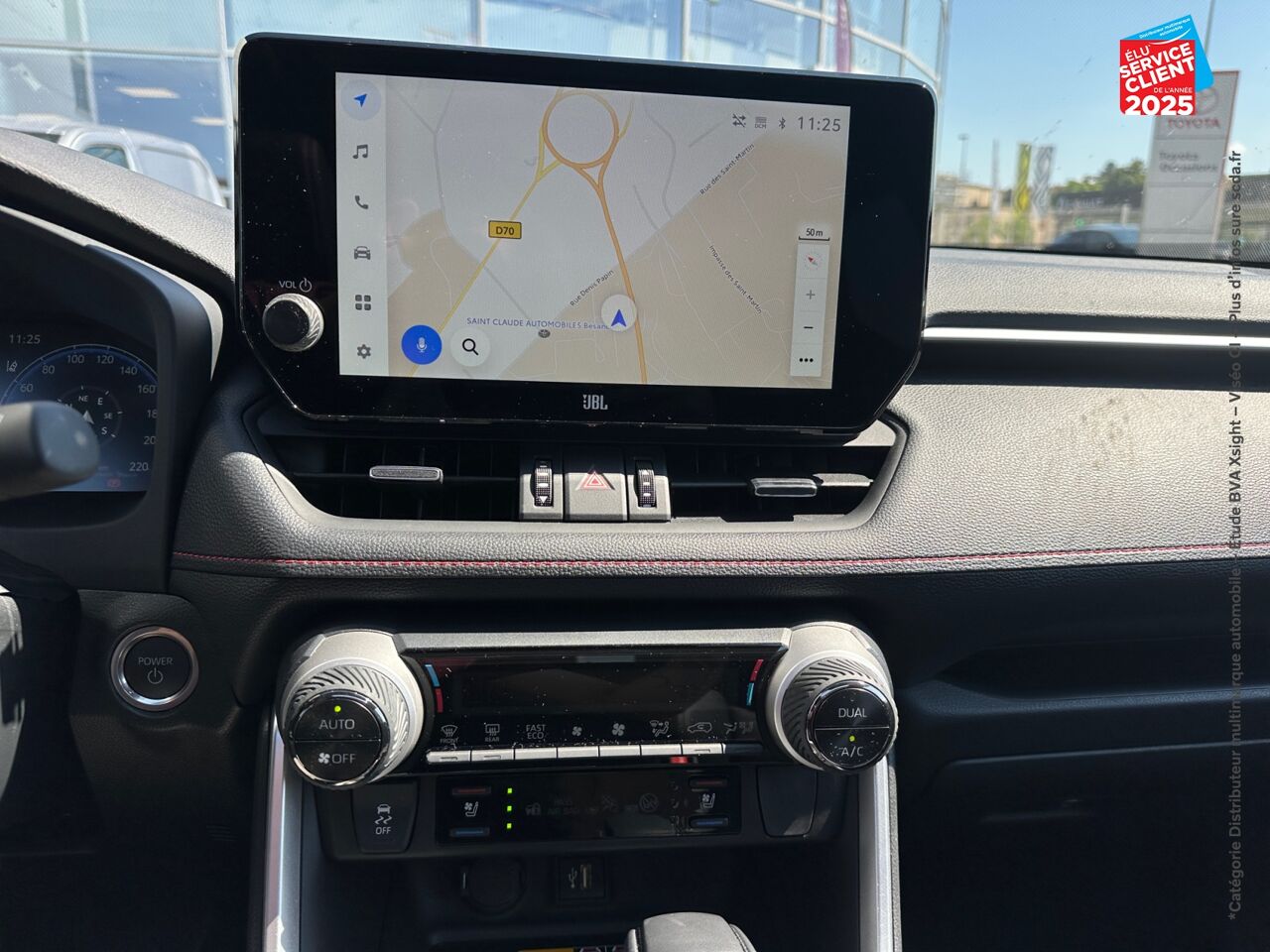 Véhicule d'occasion TOYOTA RAV4 2.5 HYBRIDE RECHARGEABLE 306CH COLLECTION AWD-I MY25 SIEGE CHAUF CAMERA GPS chez Hyundai Epernay