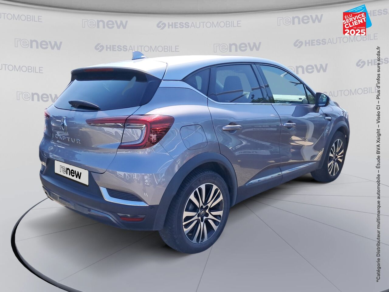 Véhicule d'occasion RENAULT CAPTUR 1.3 TCE 155CH FAP INITIALE PARIS EDC chez Toyota Thionville
