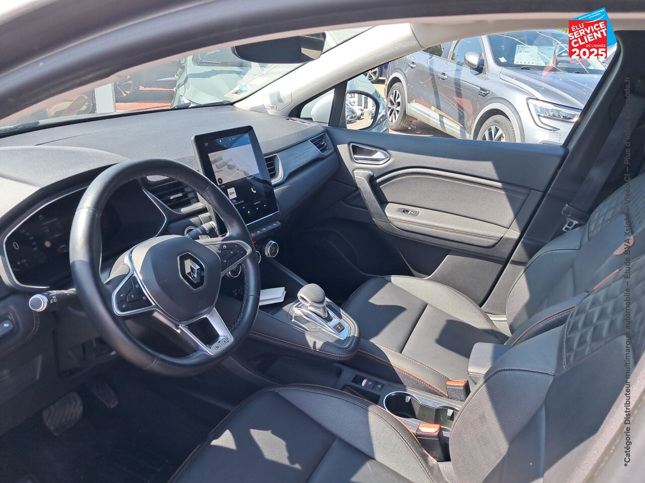 Véhicule d'occasion RENAULT CAPTUR 1.3 TCE 155CH FAP INITIALE PARIS EDC chez Toyota Thionville