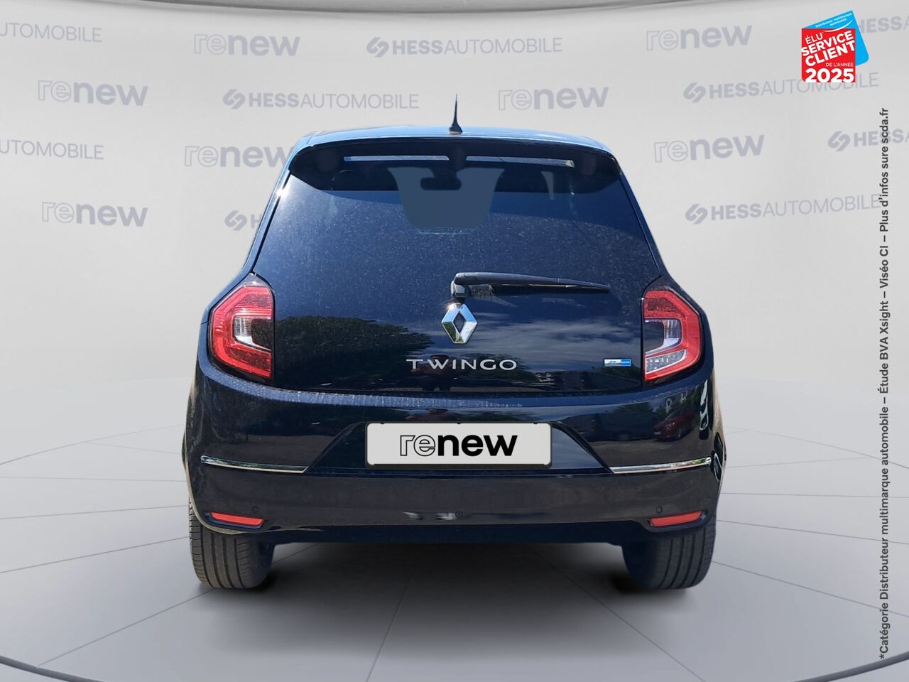 Véhicule d'occasion RENAULT TWINGO E-TECH ELECTRIC URBAN NIGHT R80 ACHAT INTEGRAL chez Toyota Thionville