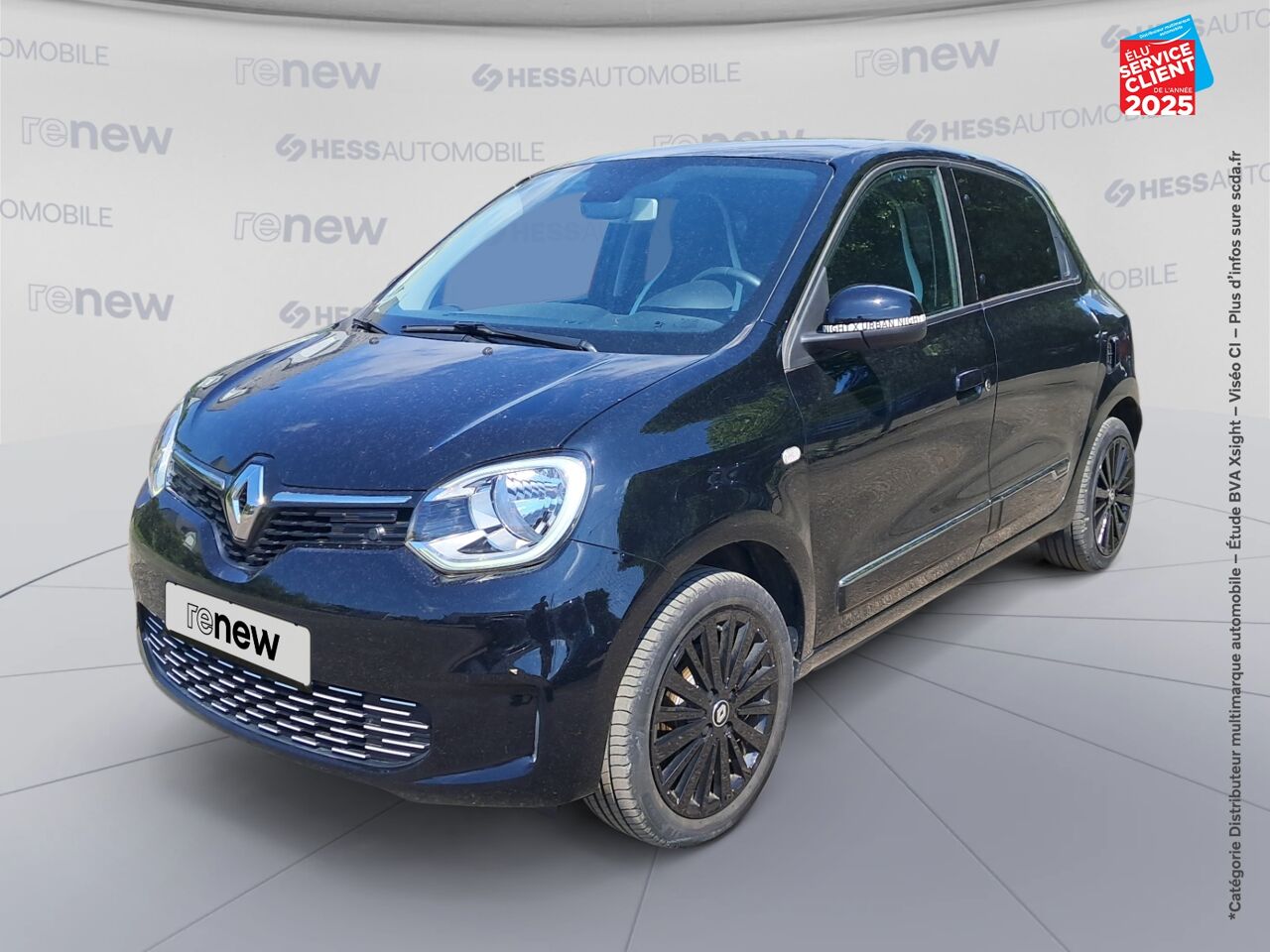 Véhicule d'occasion RENAULT TWINGO E-TECH ELECTRIC URBAN NIGHT R80 ACHAT INTEGRAL chez Toyota Thionville