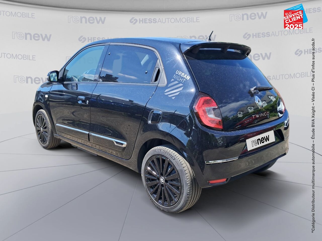 Véhicule d'occasion RENAULT TWINGO E-TECH ELECTRIC URBAN NIGHT R80 ACHAT INTEGRAL chez Toyota Thionville
