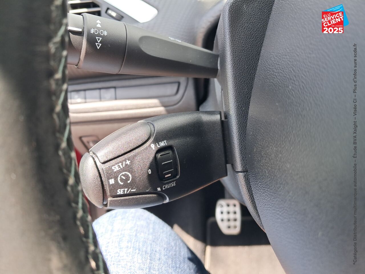 Véhicule d'occasion PEUGEOT 2008 1.2 PURETECH 130CH E6.C CROSSWAY SS EAT6 chez Dacia Mulhouse