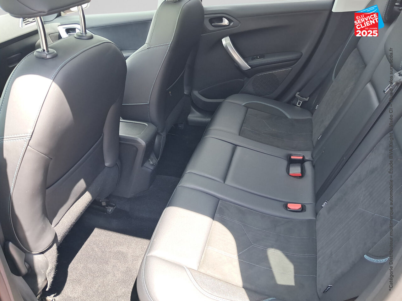 Véhicule d'occasion PEUGEOT 2008 1.2 PURETECH 130CH E6.C CROSSWAY SS EAT6 chez Dacia Mulhouse