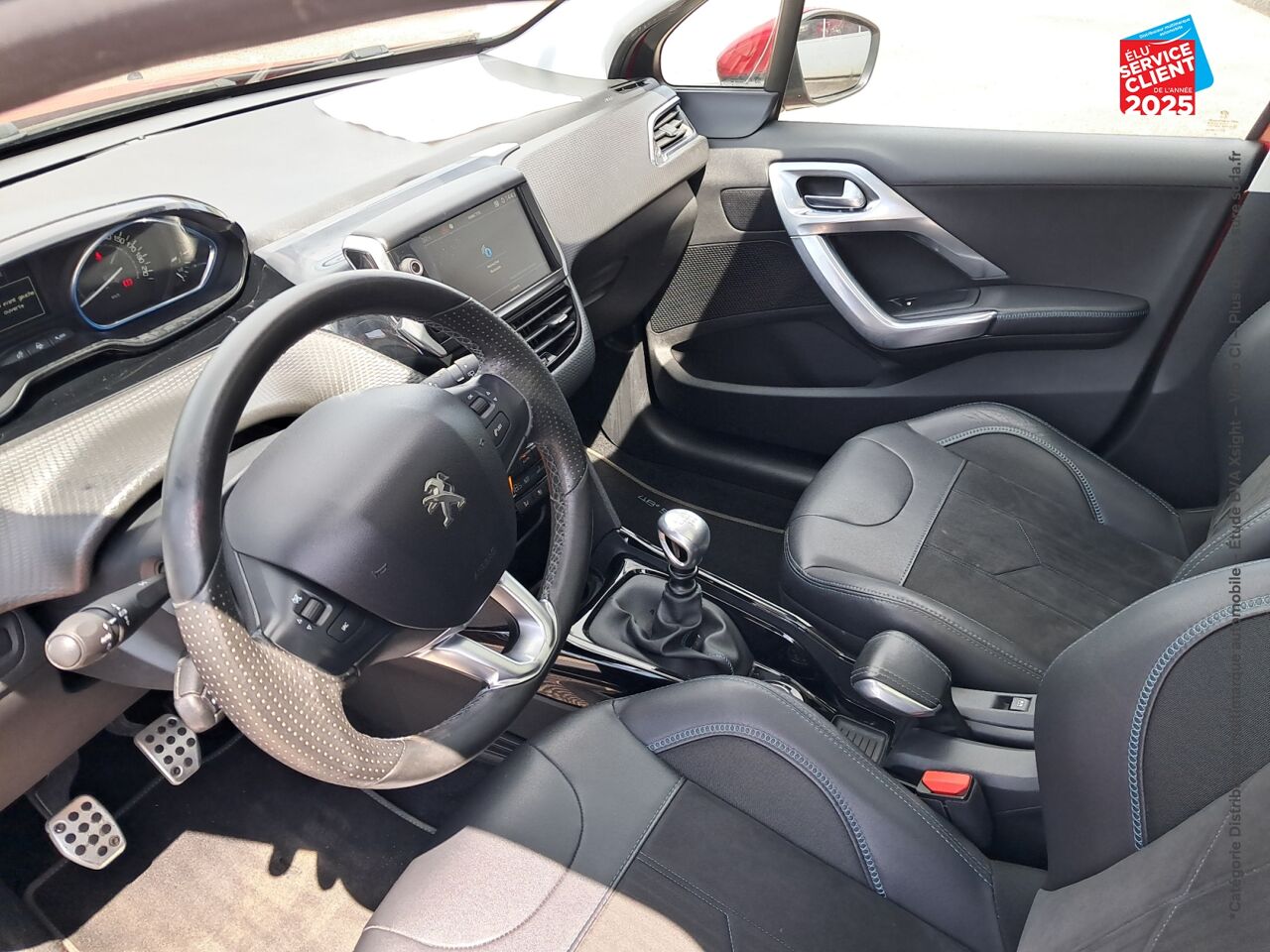 Véhicule d'occasion PEUGEOT 2008 1.2 PURETECH 130CH E6.C CROSSWAY SS EAT6 chez Dacia Mulhouse
