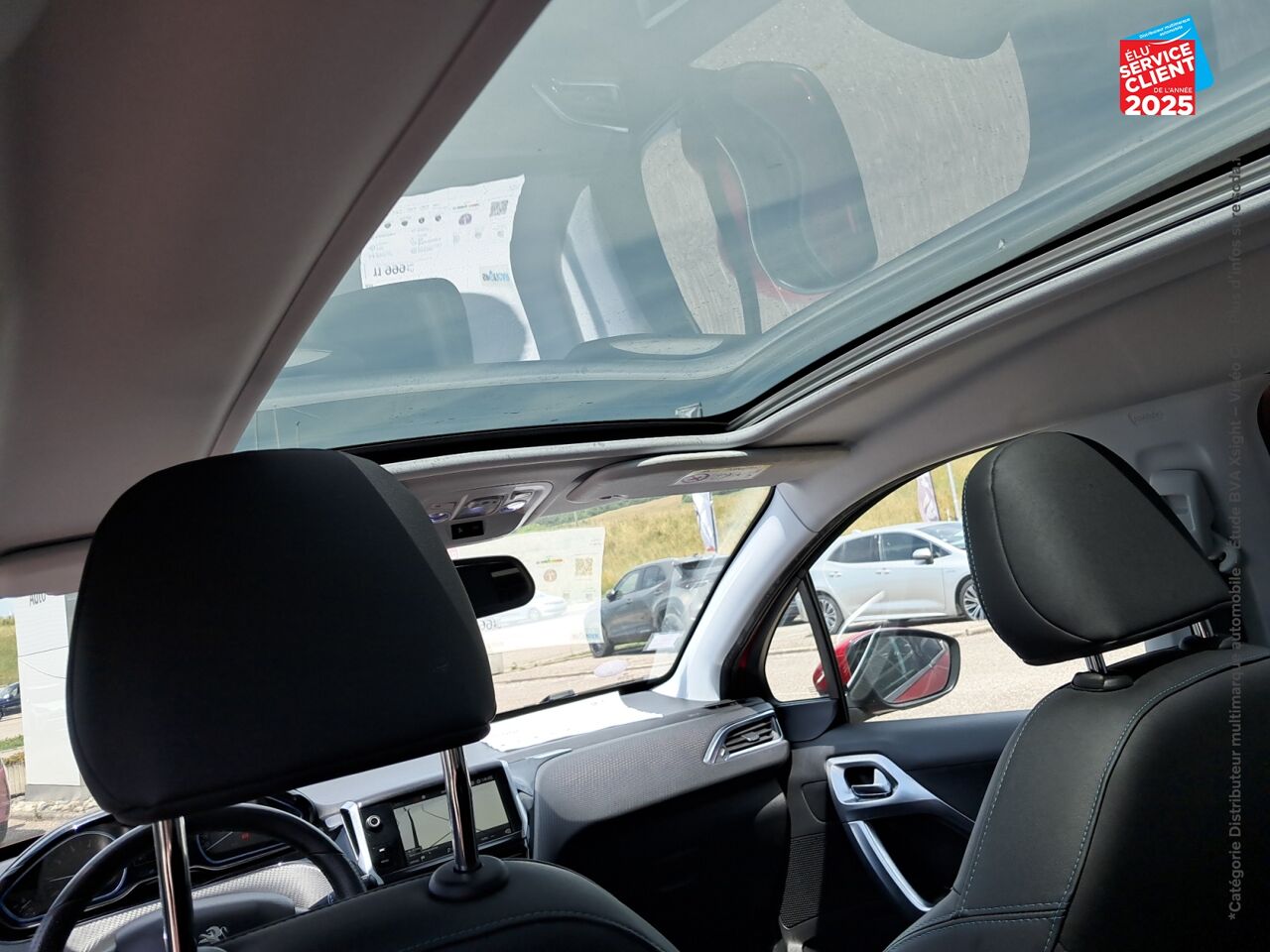 Véhicule d'occasion PEUGEOT 2008 1.2 PURETECH 130CH E6.C CROSSWAY SS EAT6 chez Dacia Mulhouse