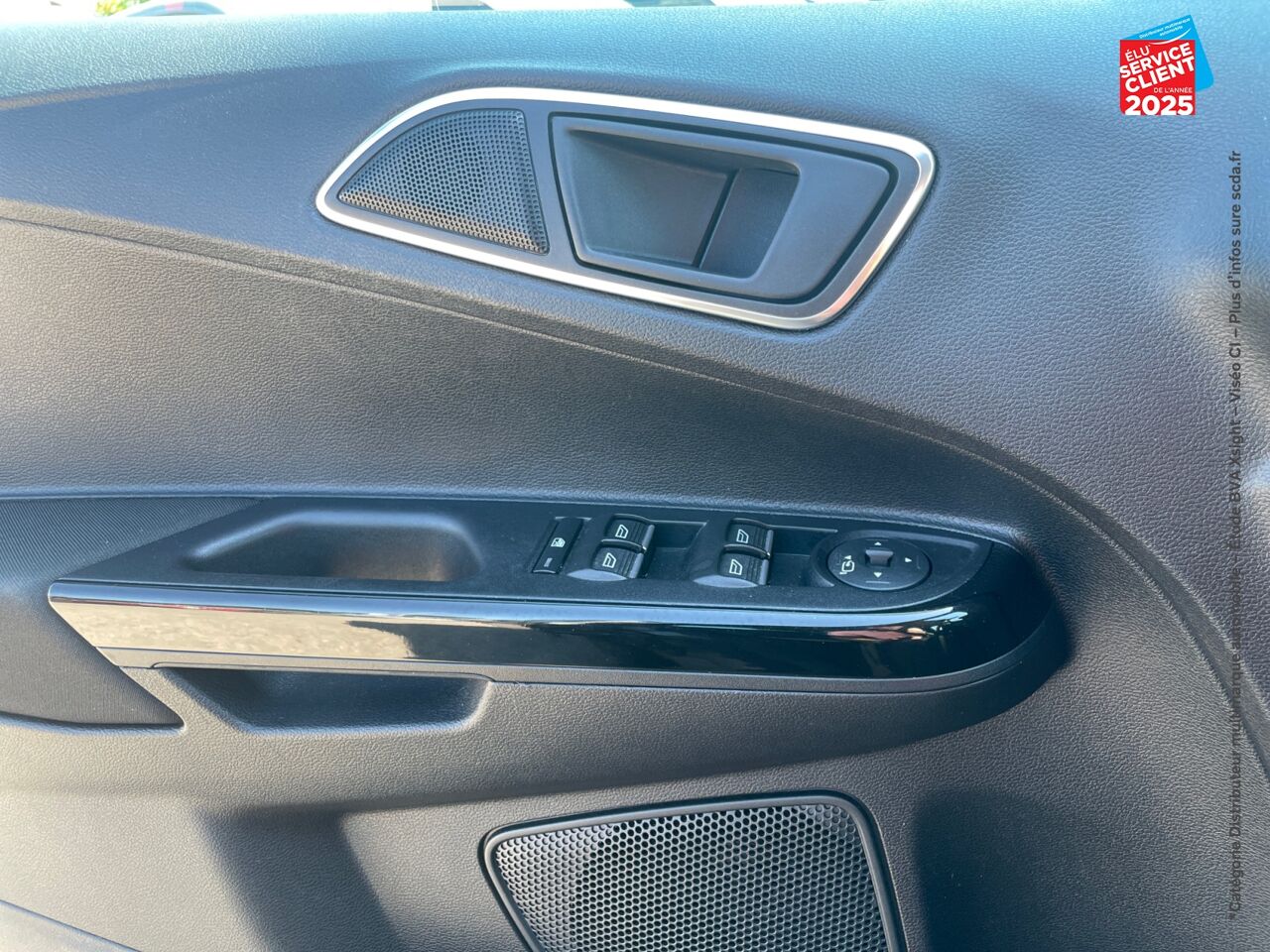 Véhicule d'occasion FORD B-MAX 1.0 SCTI 125CH STOPSTART ECOBOOST COLOR EDIDION chez Toyota Thionville