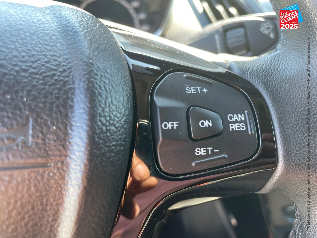 Véhicule d'occasion FORD B-MAX 1.0 SCTI 125CH STOPSTART ECOBOOST COLOR EDIDION chez Toyota Thionville