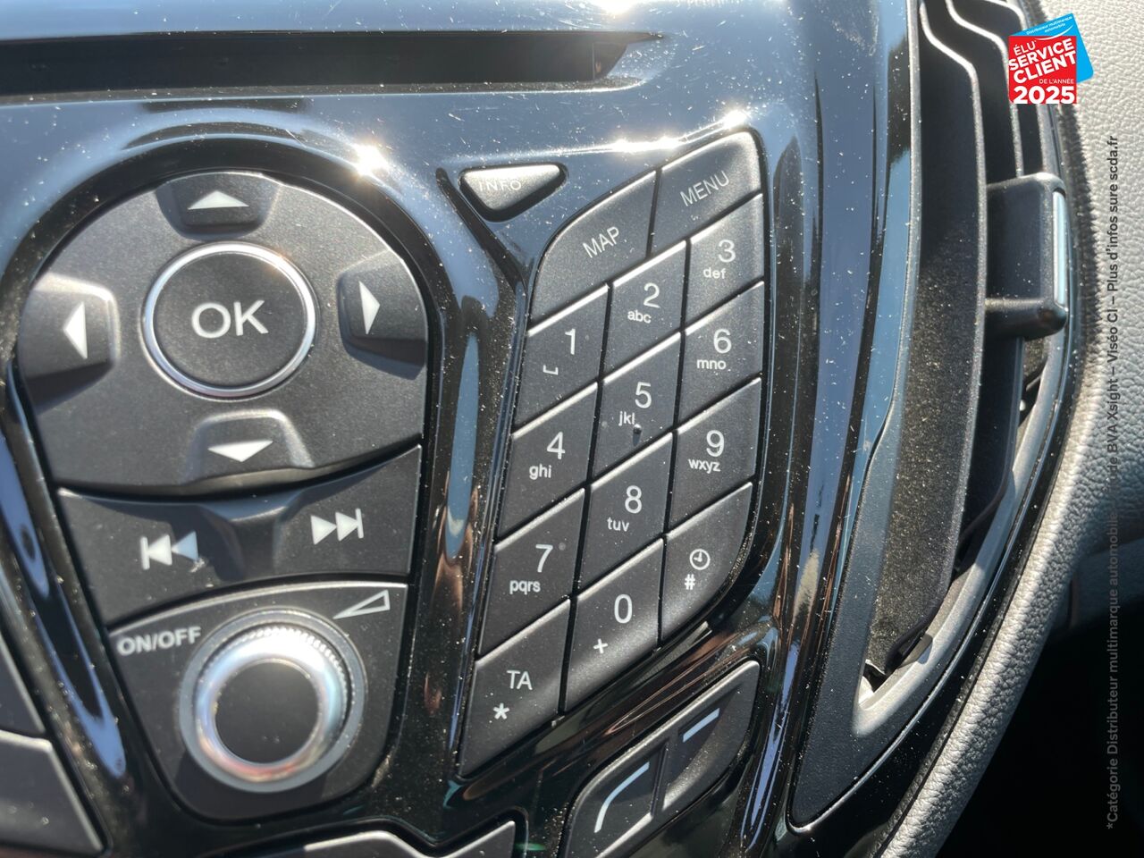 Véhicule d'occasion FORD B-MAX 1.0 SCTI 125CH STOPSTART ECOBOOST COLOR EDIDION chez Toyota Thionville