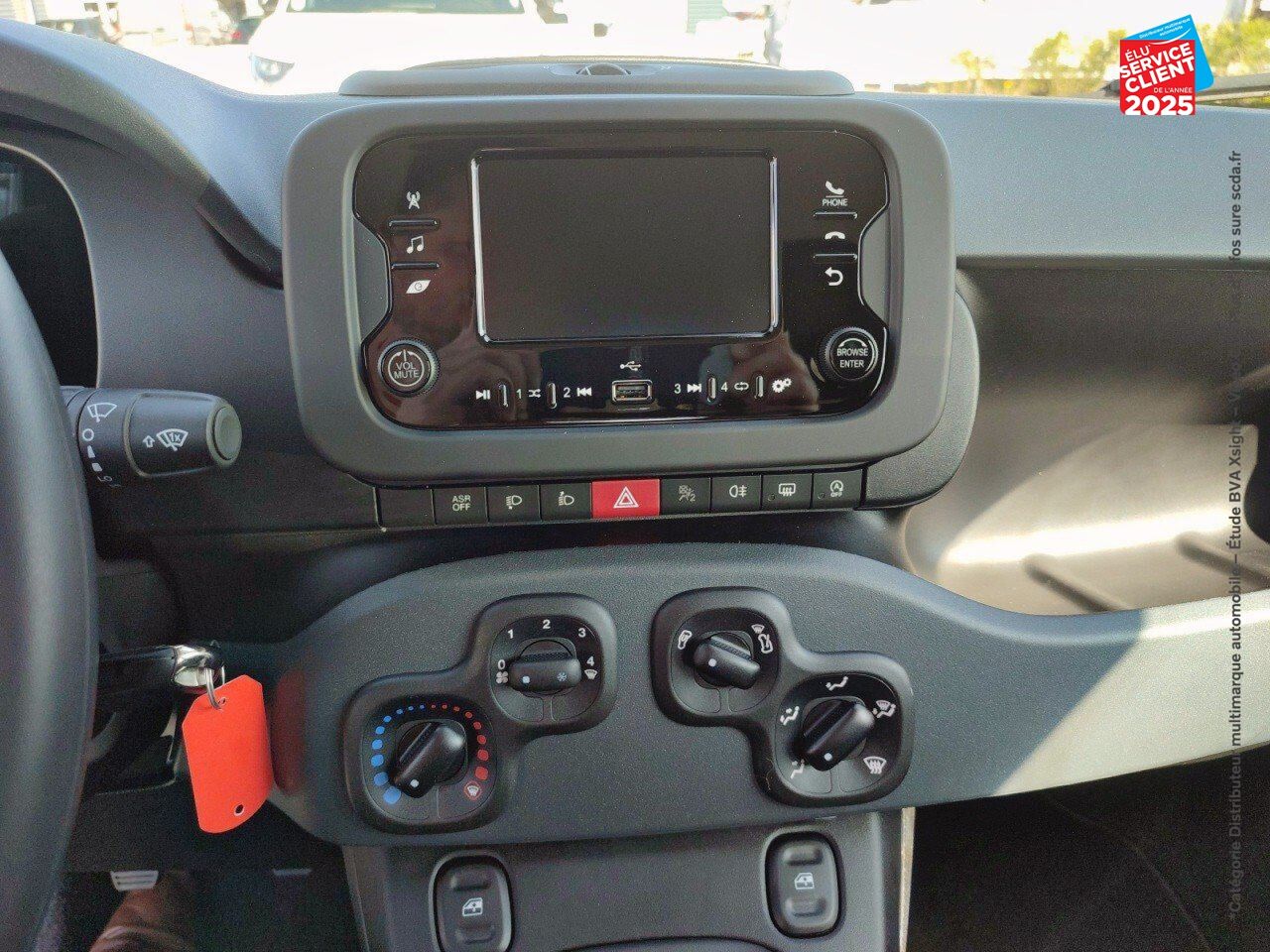 Véhicule d'occasion FIAT PANDA CLASSIC 1.0 70CH BSG SS CITY chez Dacia Mulhouse