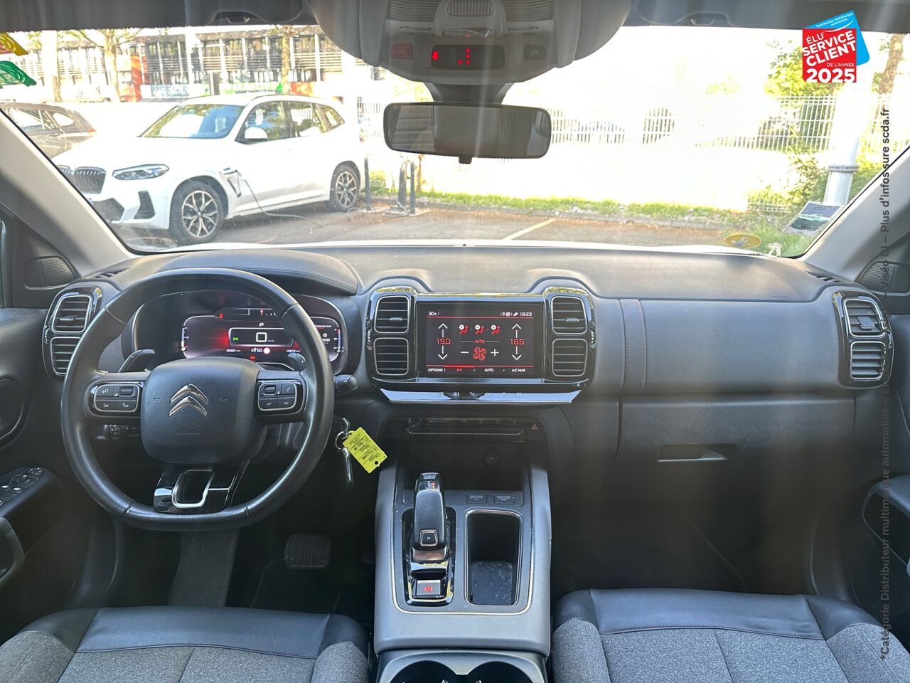 Véhicule d'occasion CITROEN C5 AIRCROSS BLUEHDI 130CH SS SHINE EAT8 chez Hyundai Reims