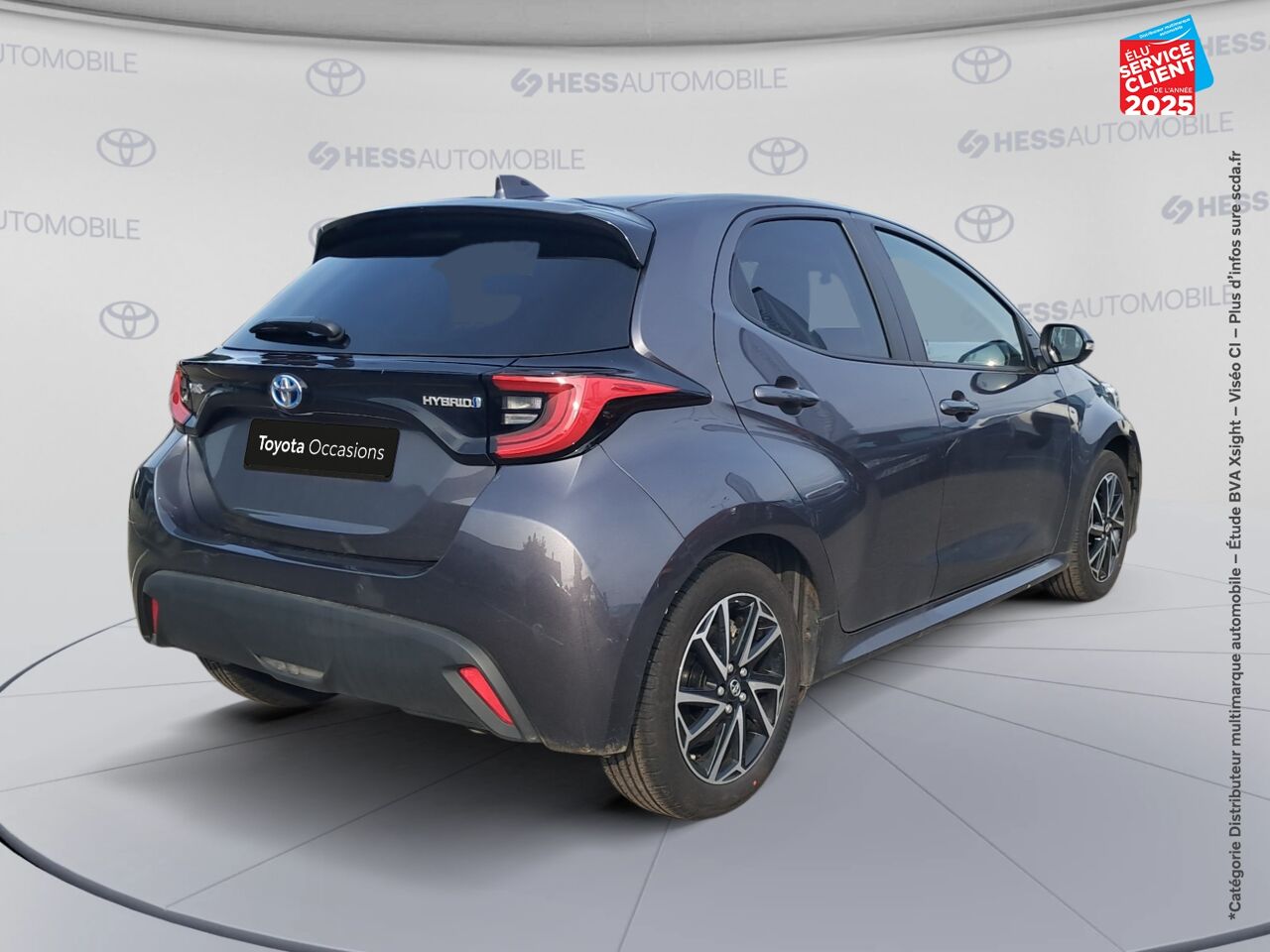 Véhicule d'occasion TOYOTA YARIS 116H DESIGN 5P MY22 chez Toyota Verdun