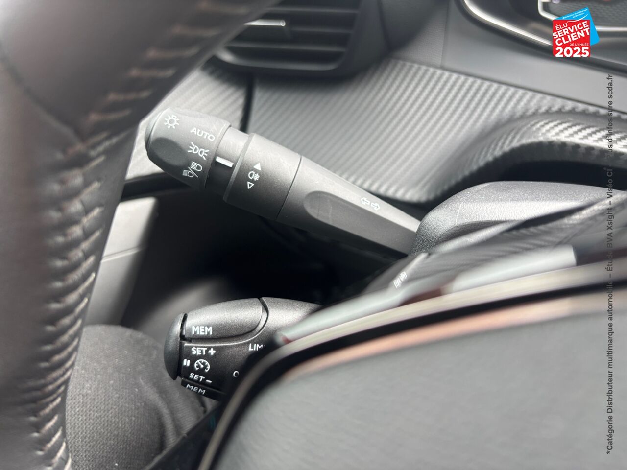 Véhicule d'occasion PEUGEOT 2008 1.2 PURETECH 100CH S/S STYLE CARPLAY chez Opel Bar le Duc