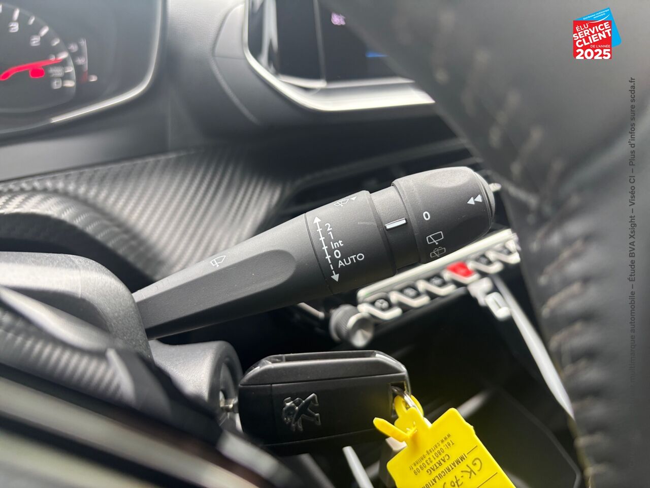 Véhicule d'occasion PEUGEOT 2008 1.2 PURETECH 100CH S/S STYLE CARPLAY chez Opel Bar le Duc