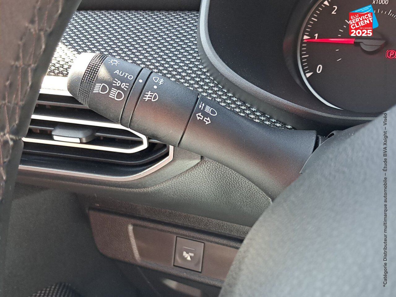 Véhicule d'occasion DACIA SANDERO 1.0 SCE 65CH EXPRESSION chez Renault Sélestat