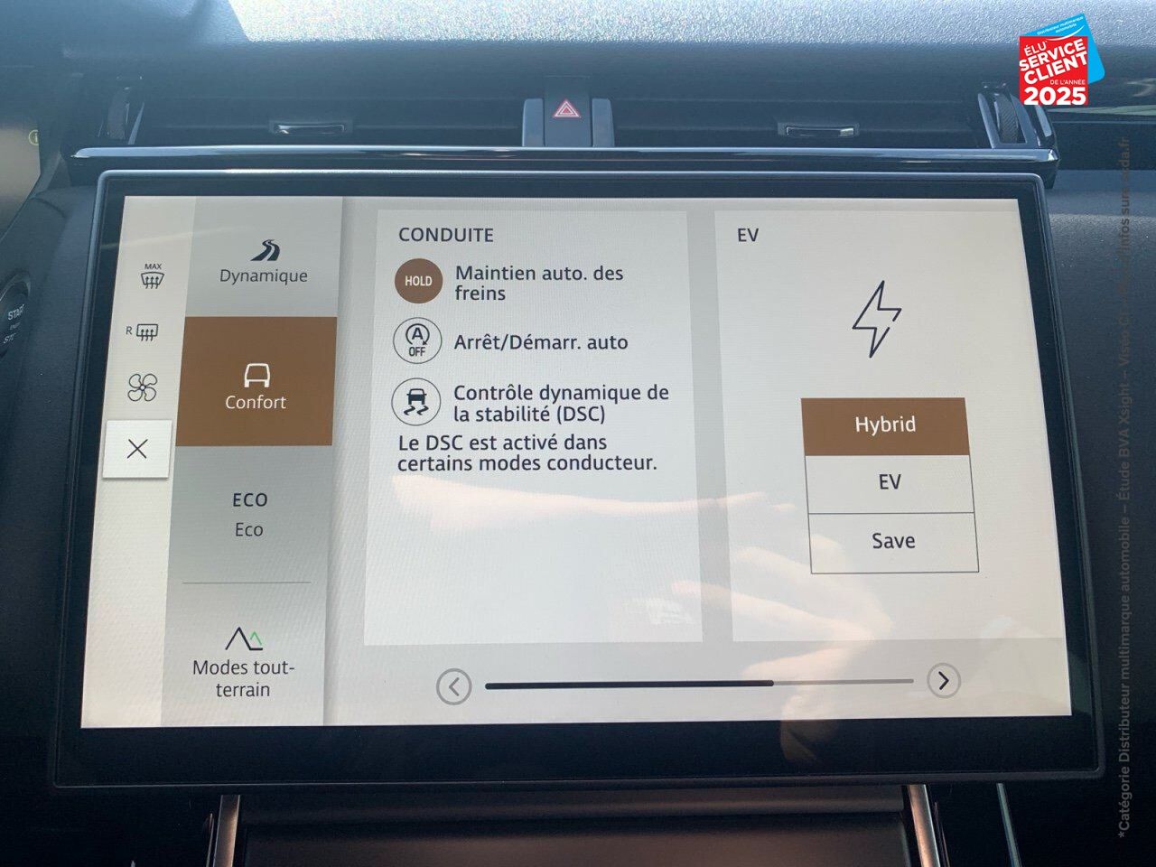 Véhicule d'occasion LAND-ROVER RANGE ROVER VELAR 2.0 P400E 404CH PHEV DYNAMIC SE AWD BVA chez Land Rover Metz