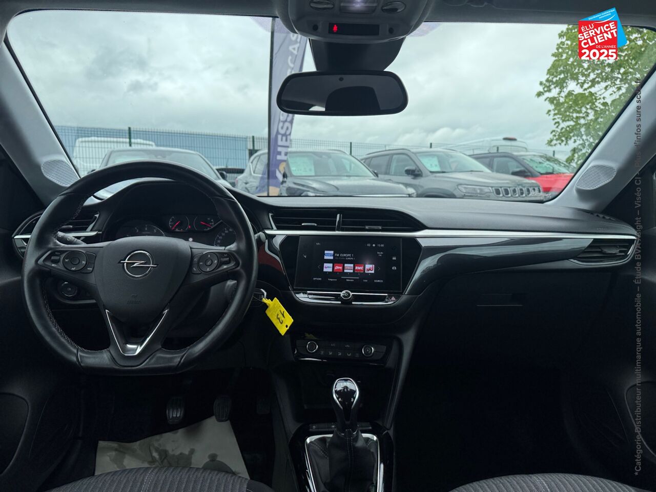 Véhicule d'occasion OPEL CORSA 1.2 75CH ELEGANCE BUSINESS chez Renault Saint-Louis