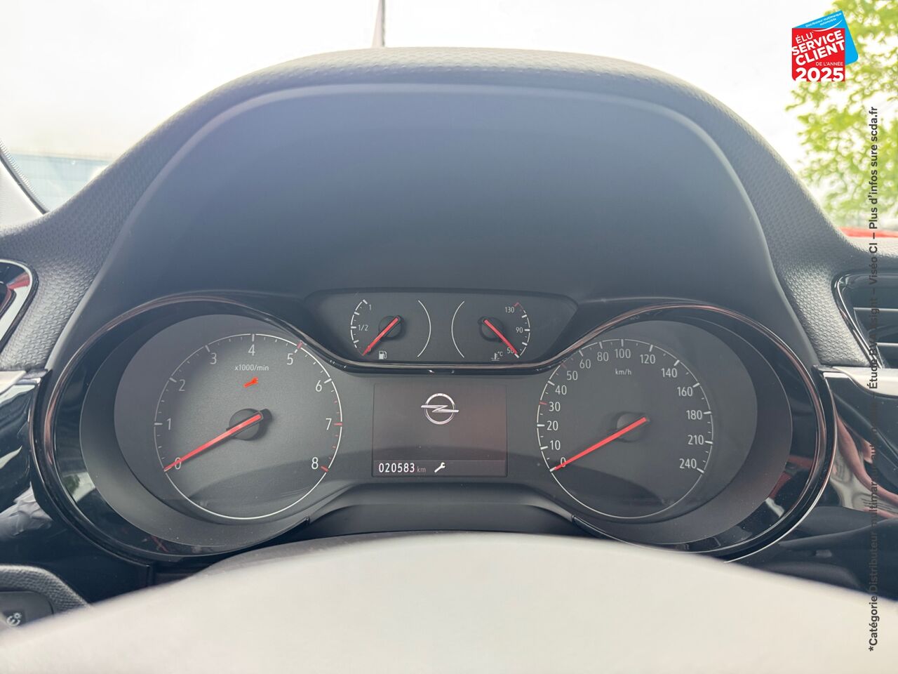 Véhicule d'occasion OPEL CORSA 1.2 75CH ELEGANCE BUSINESS chez Renault Saint-Louis